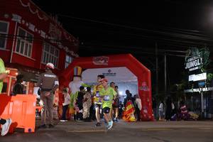 BIB: 
                            <button type="button" onclick="openModal(26258785)" class="btn btn-primary btn-sm float-right btn-popup" data-toggle="modal" data-target=".modal-high-quality">
                        <i class="fas fa-shopping-cart"></i> Add to Cart
                    </button>
                                            <button type="button" onclick="isThisMe(26258785, true)" class="btn btn-success btn-sm float-right btn-popup btn-isme hidden" data-toggle="tooltip" data-placement="bottom" title="นี่คือรูปของคุณใช่ไหม คลิกที่นี่เพื่อเอาเข้าอัลบั้ม">
                        <i class="fas fa-plus"></i> Add to album
                    </button>
                    <button type="button" onclick="isThisMe(26258785, false)" class="btn btn-warning btn-sm float-right btn-popup btn-isnotme hidden">
                        <i class="fas fa-ban"></i> Remove from album
                    </button>